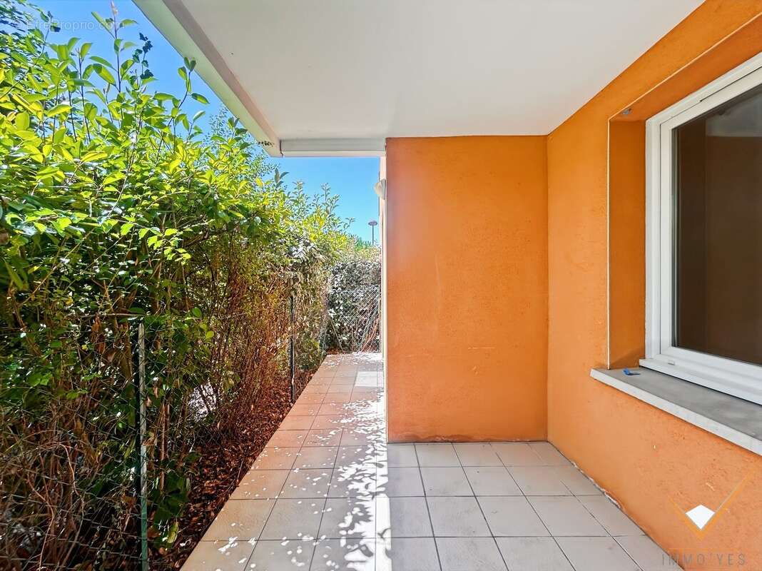 Appartement à FROUZINS