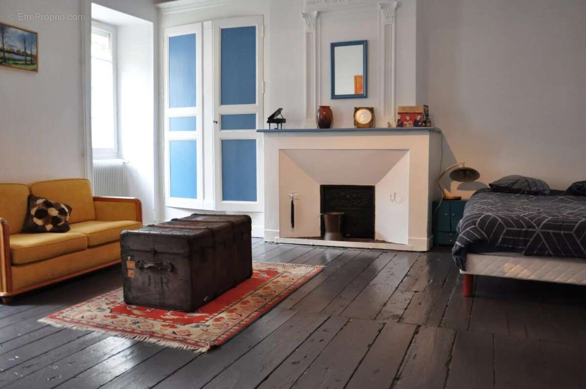 Maison à MONFLANQUIN