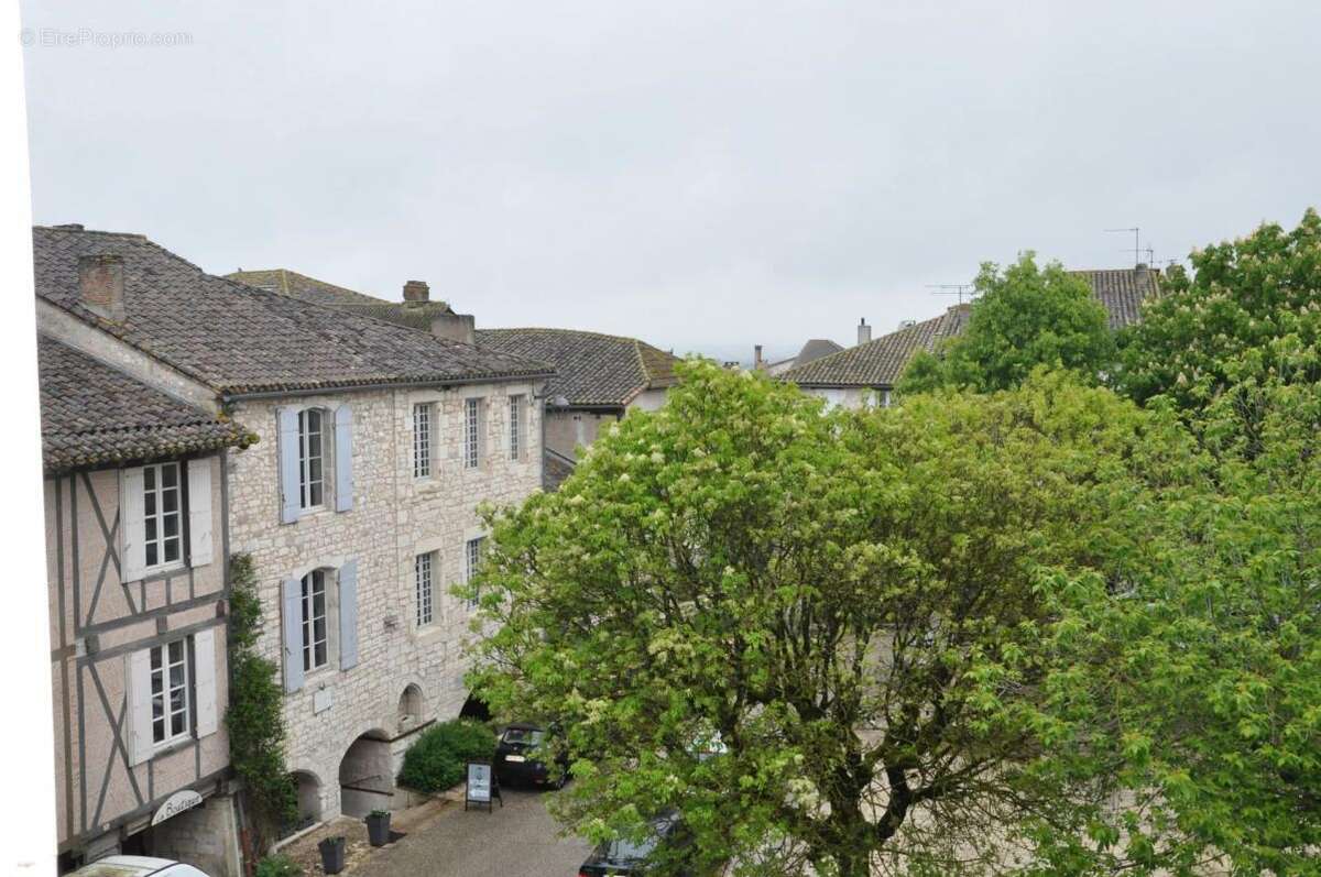 Maison à MONFLANQUIN