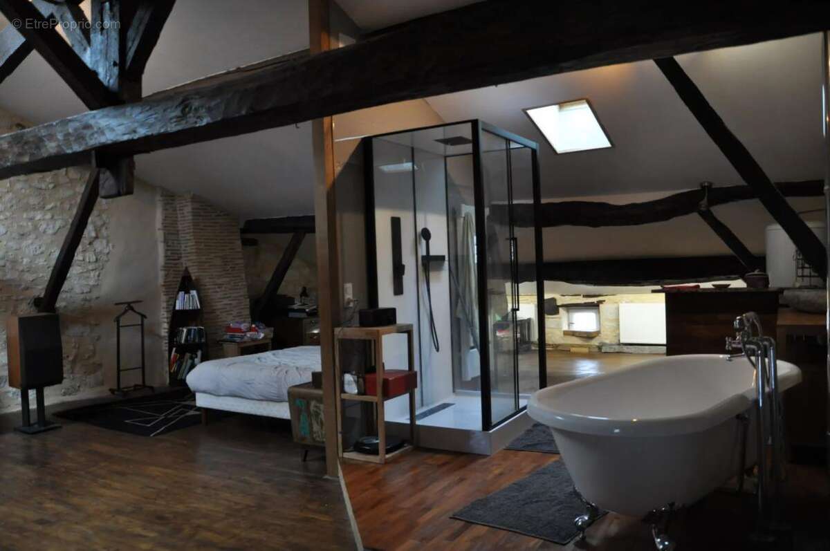 Maison à MONFLANQUIN