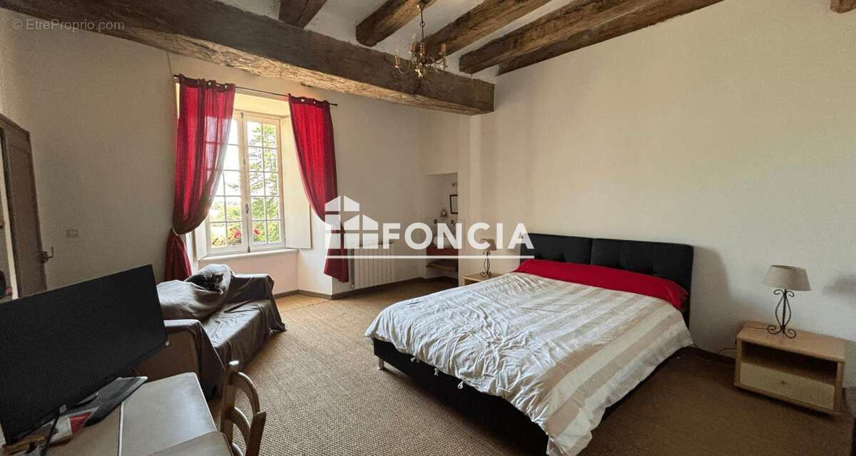 Maison à SAINT-JEAN-SUR-ERVE