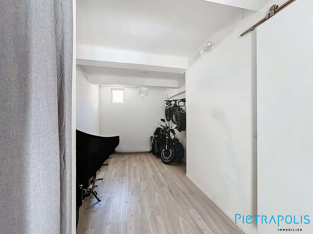 Maison à SAINT-JEAN-DE-VEDAS