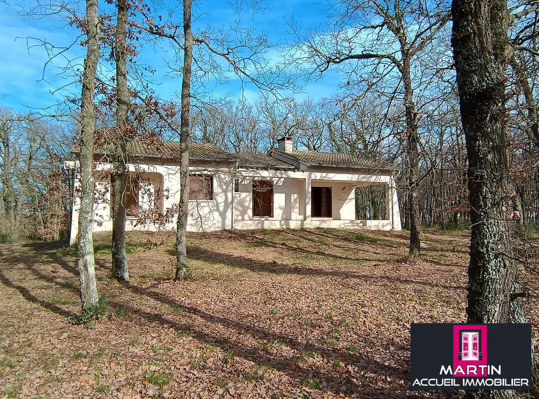 Maison à MERENVIELLE