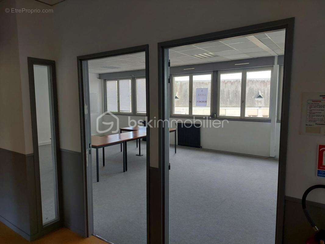 Commerce à SAINTE-MAURE-DE-TOURAINE