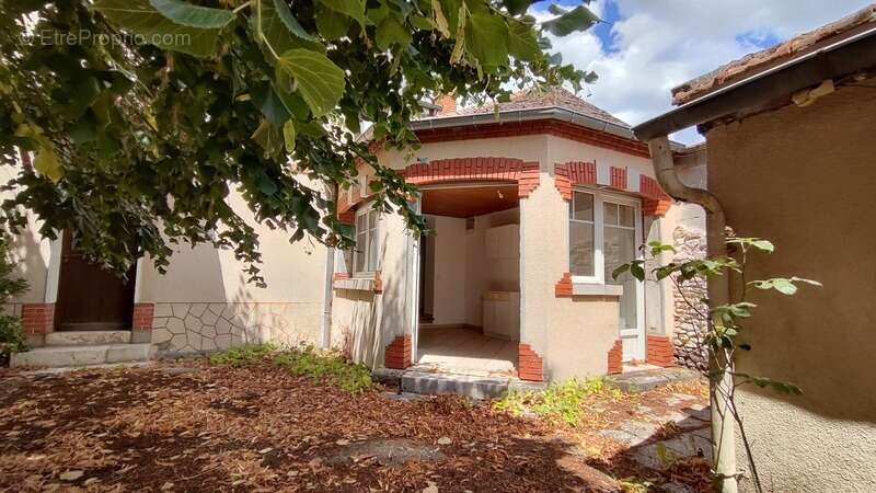 Maison à VILLEMANDEUR