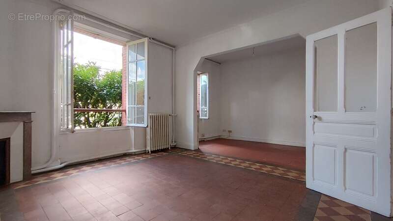 Maison à VILLEMANDEUR