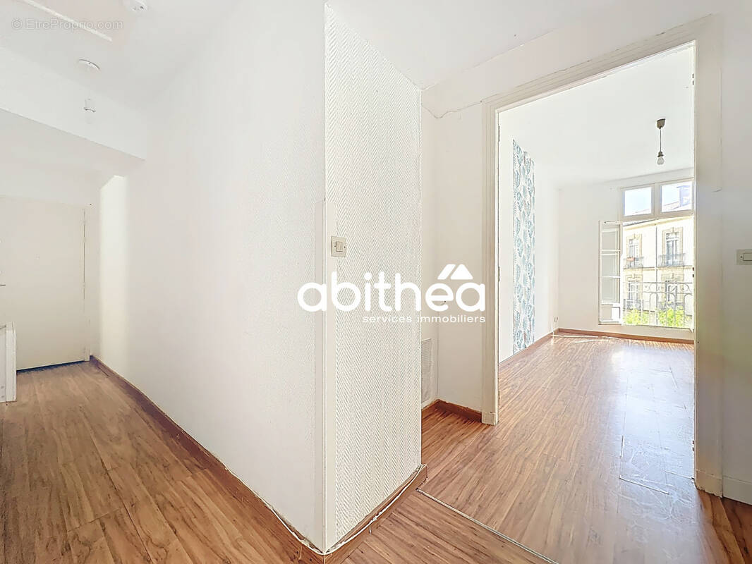 Appartement à BEZIERS