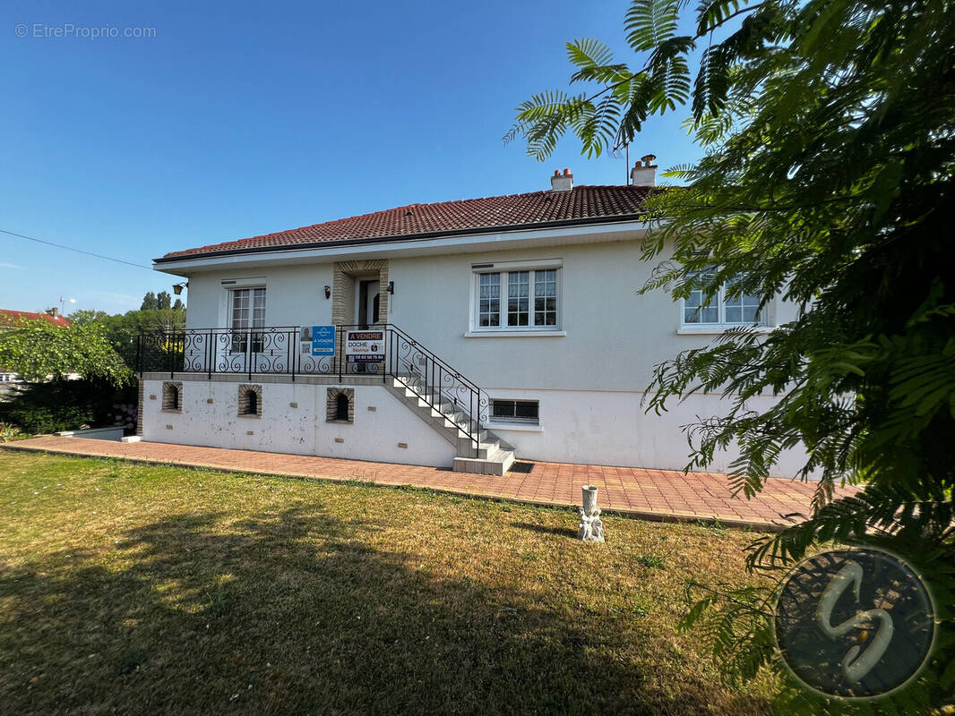 Maison à SAINT-MAIXENT-L&#039;ECOLE