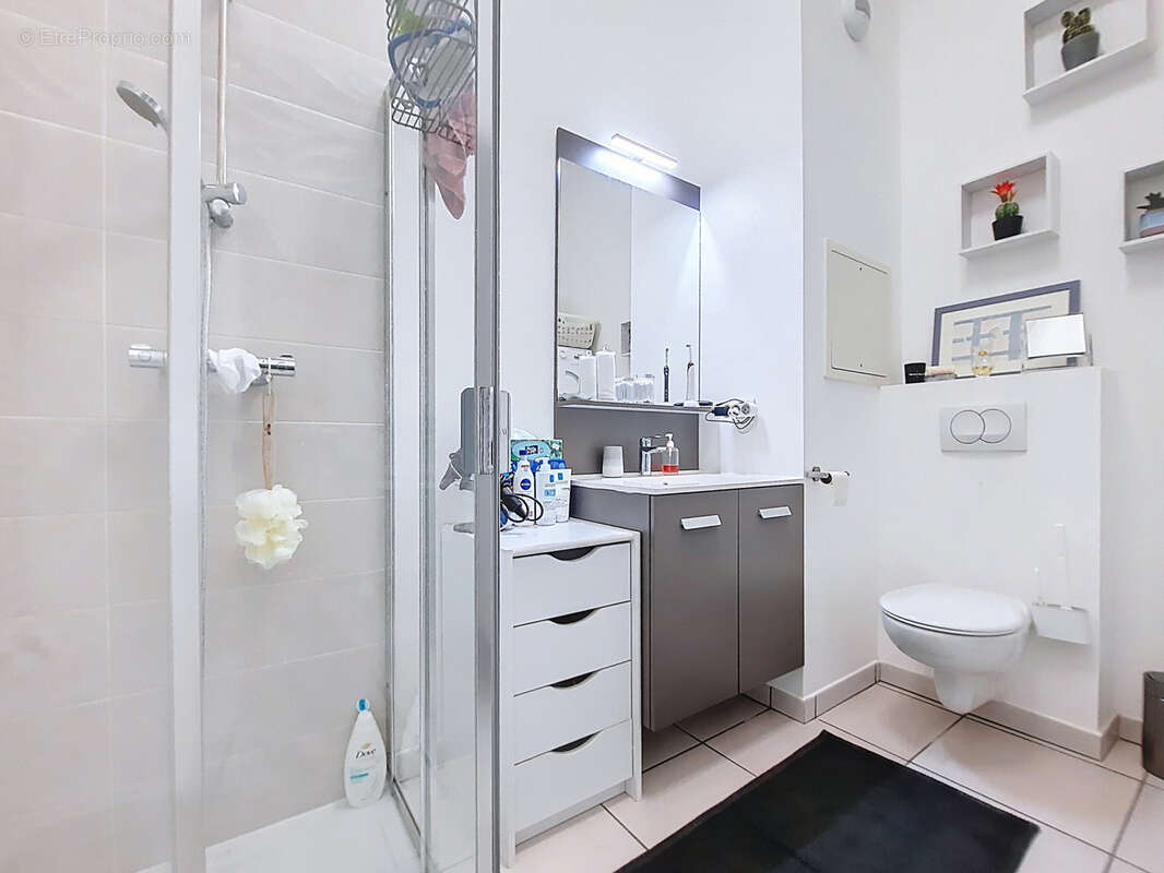 Appartement à LYON-7E