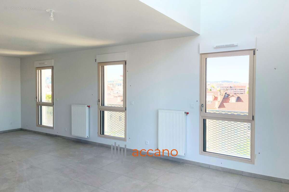 Appartement à LYON-7E