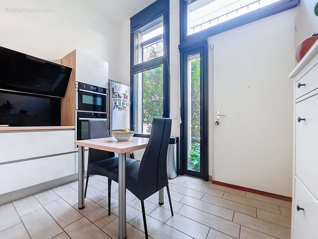 Appartement à LYON-7E