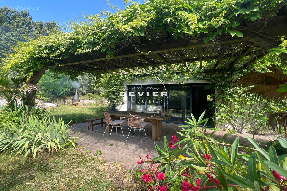 Maison à MONTARNAUD