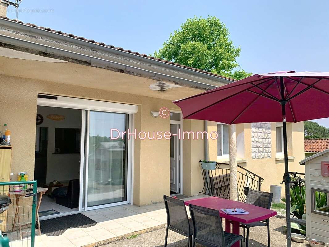 Maison à LA CROIX-BLANCHE