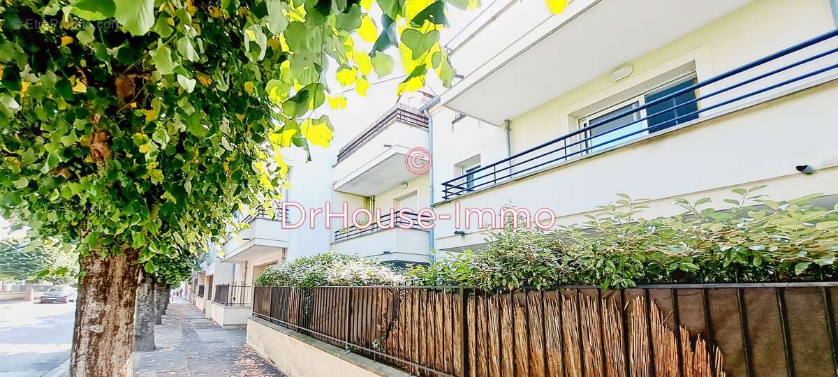 Appartement à GRETZ-ARMAINVILLIERS