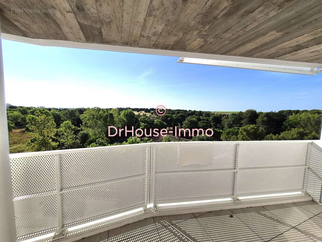 Appartement à LATTES