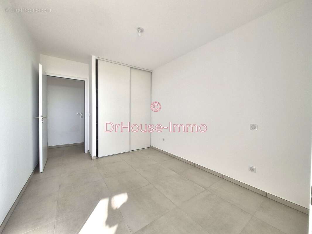 Appartement à LATTES