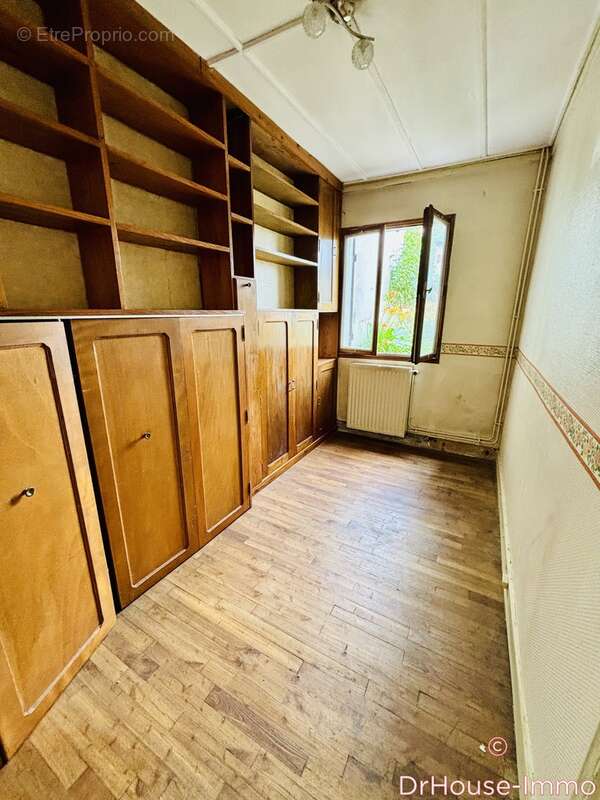 Maison à COULOUNIEIX-CHAMIERS