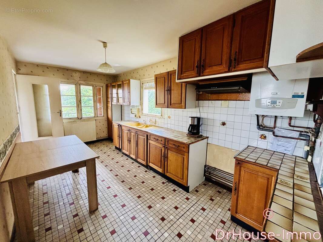 Maison à COULOUNIEIX-CHAMIERS