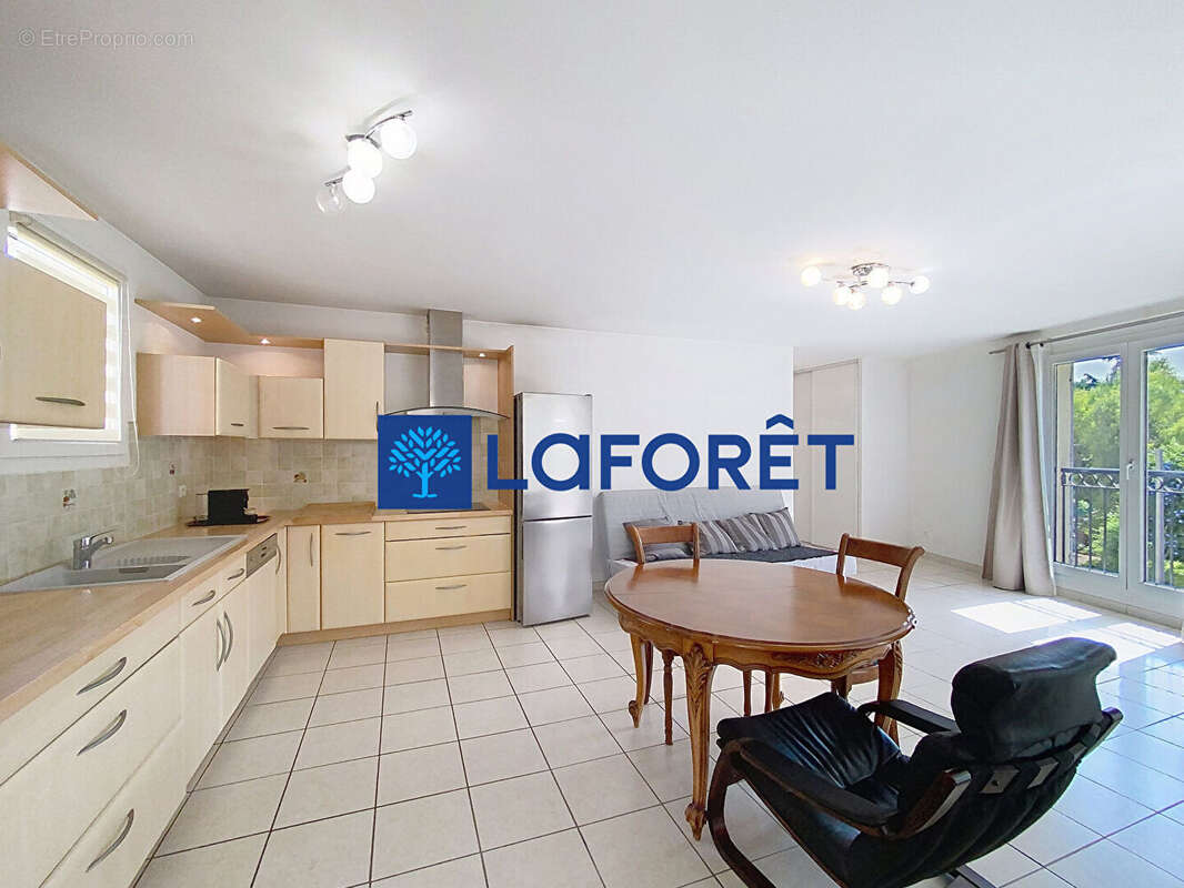 Appartement à SANARY-SUR-MER