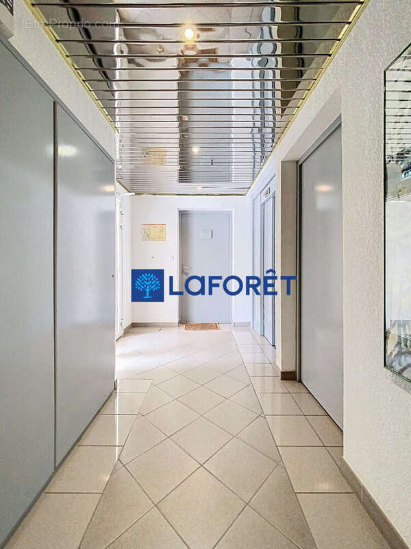 Appartement à SANARY-SUR-MER