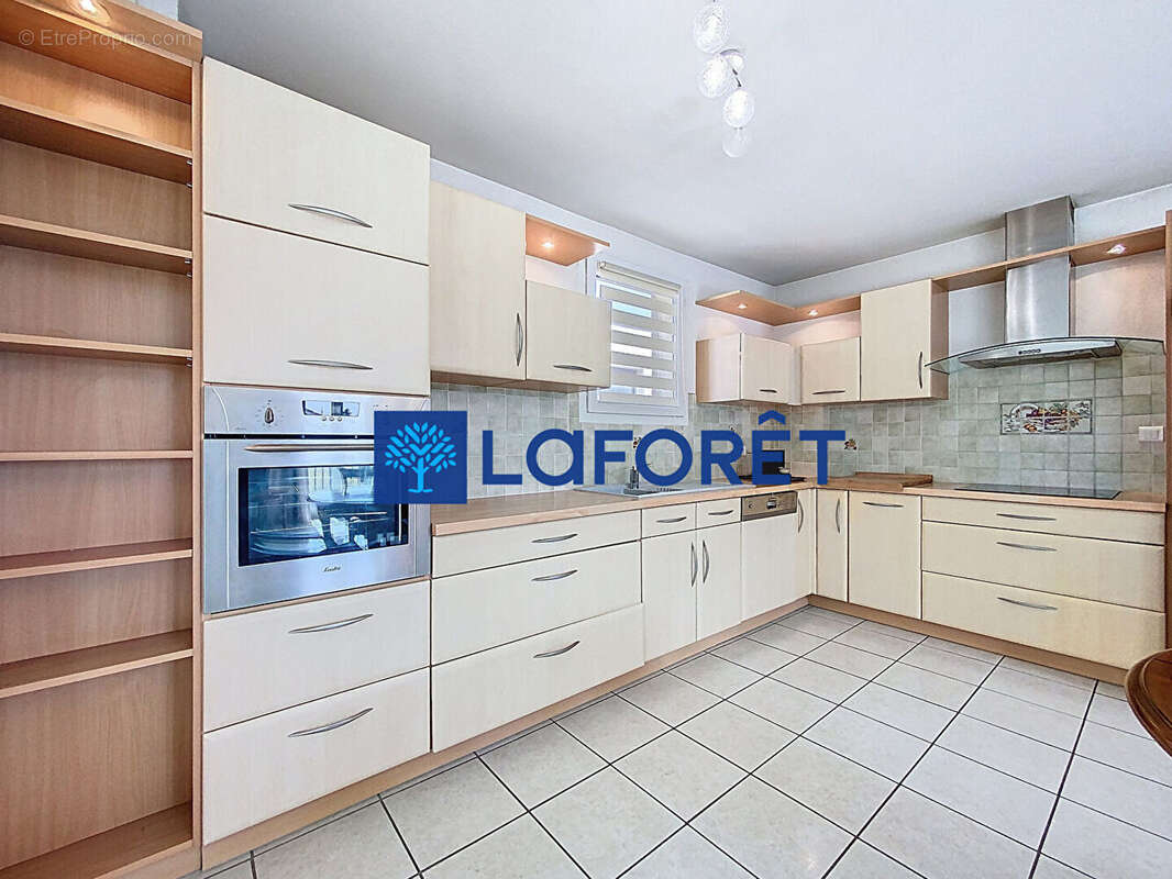 Appartement à SANARY-SUR-MER