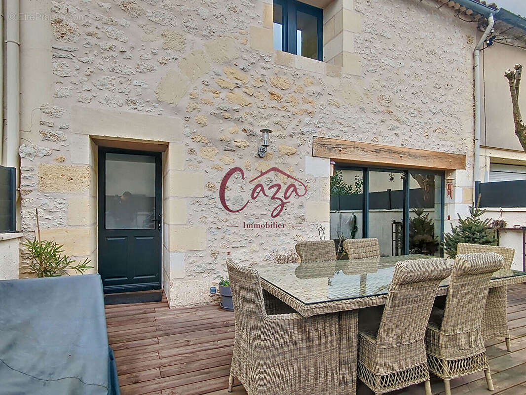 Maison à SAINT-GERMAIN-DU-PUCH