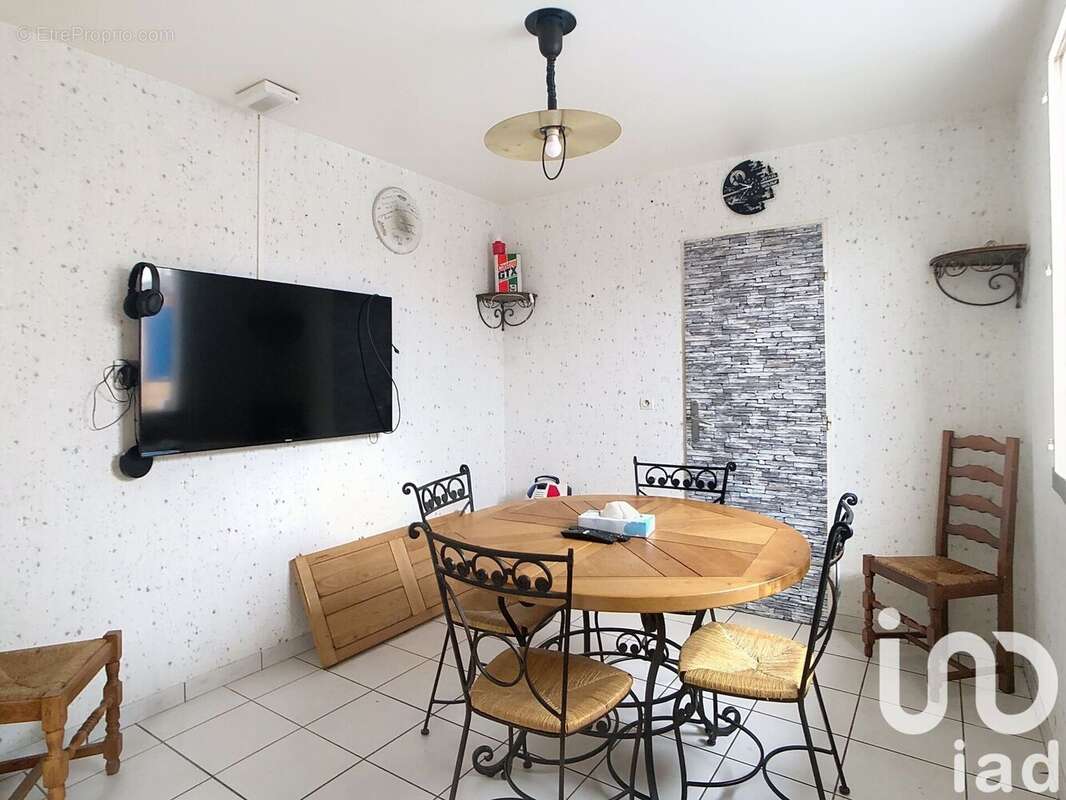 Photo 5 - Maison à ORMOY-LA-RIVIERE