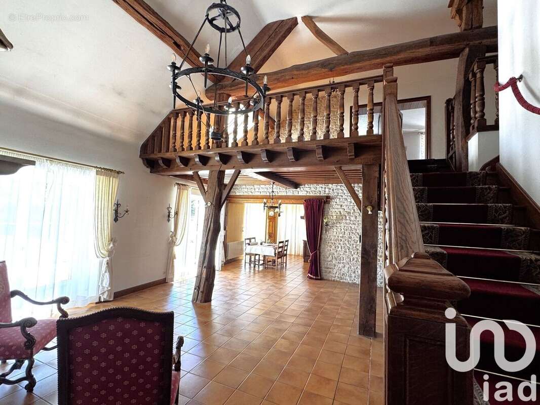 Photo 6 - Maison à PERRANCEY-LES-VIEUX-MOULINS