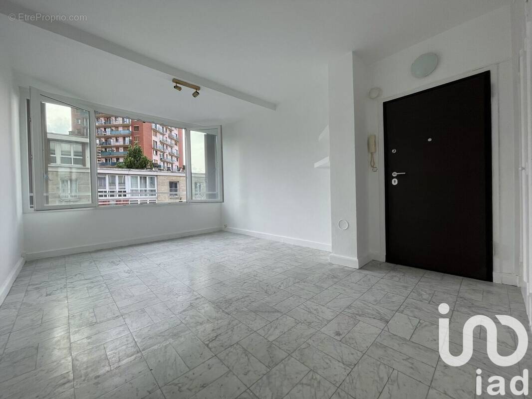 Photo 1 - Appartement à ROMAINVILLE