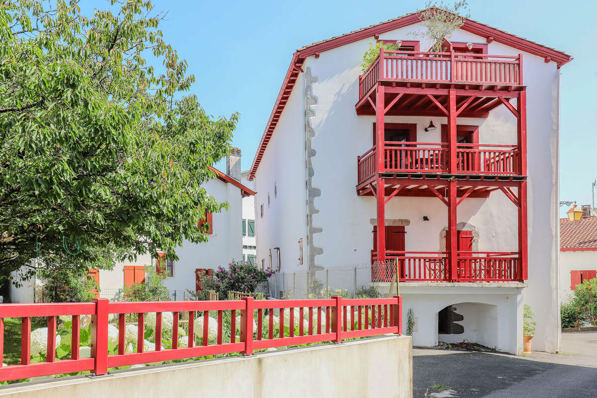 Appartement à CIBOURE