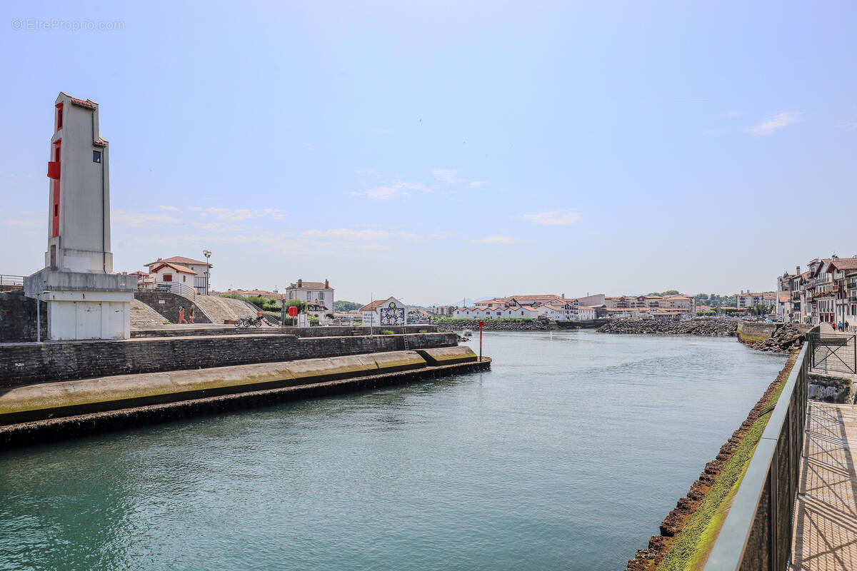 Appartement à CIBOURE