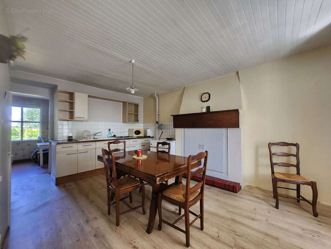 Photo 4 - Maison à DOURNAZAC