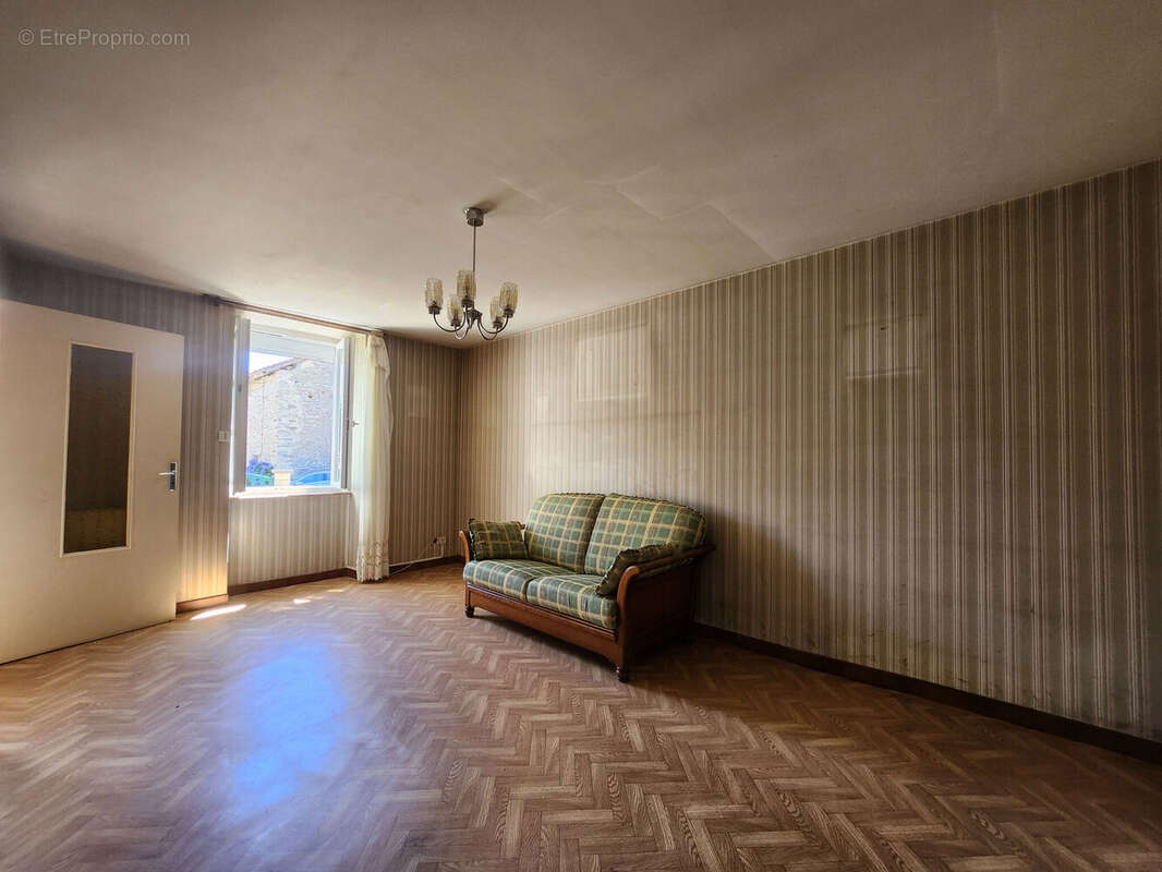 Photo 8 - Maison à DOURNAZAC