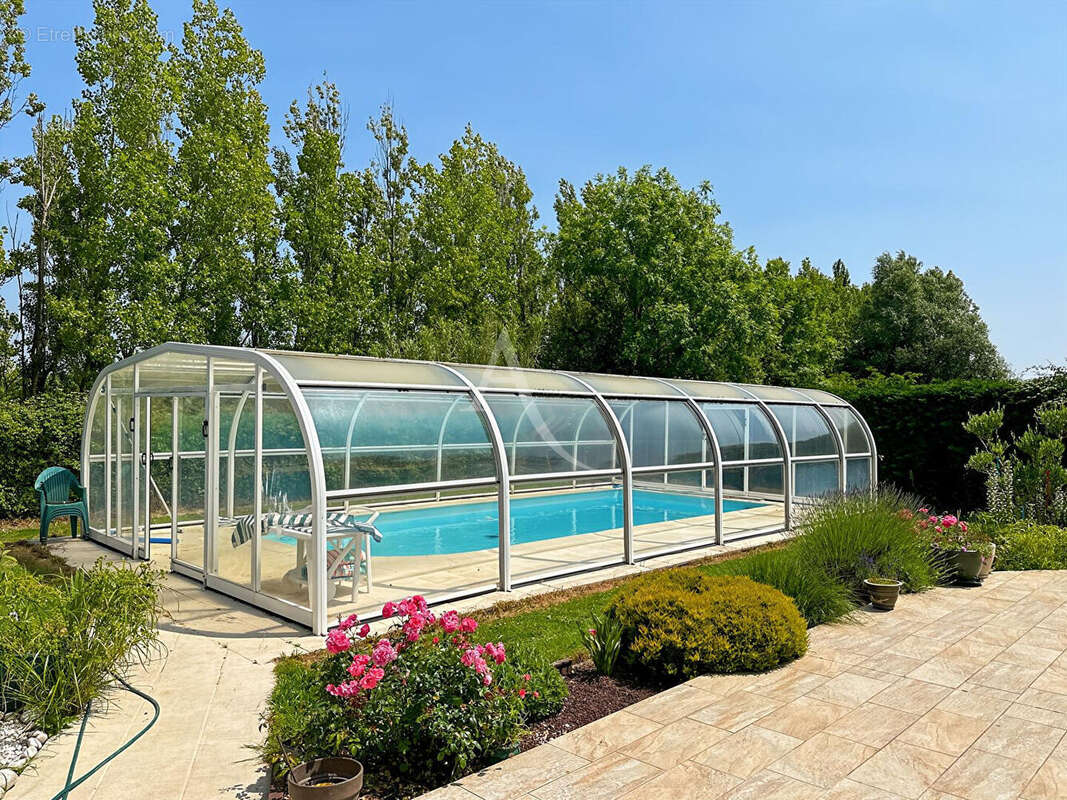 Maison à LE PERRIER