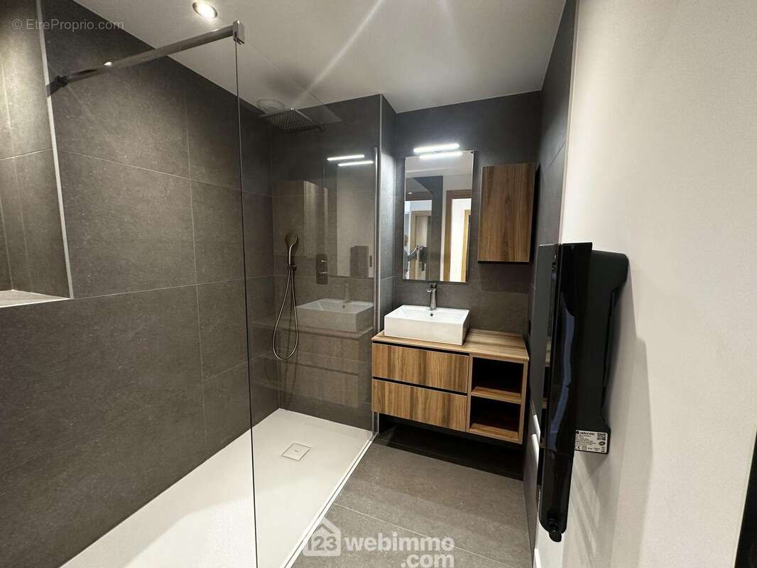 Appartement à BAILLARGUES