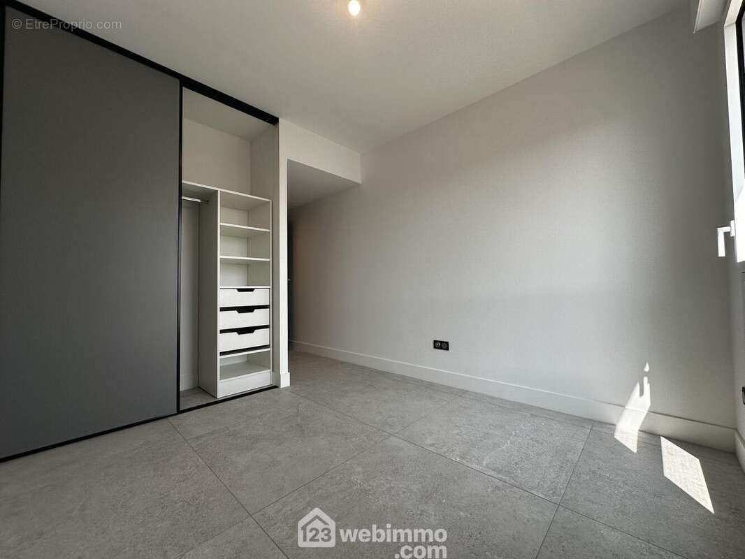 Appartement à BAILLARGUES