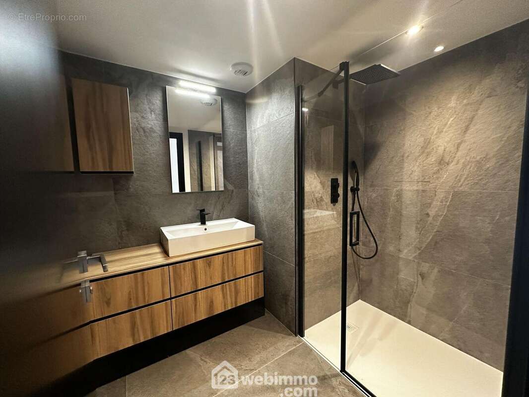 Appartement à BAILLARGUES