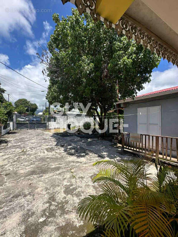 Maison à SAINT-ANDRE