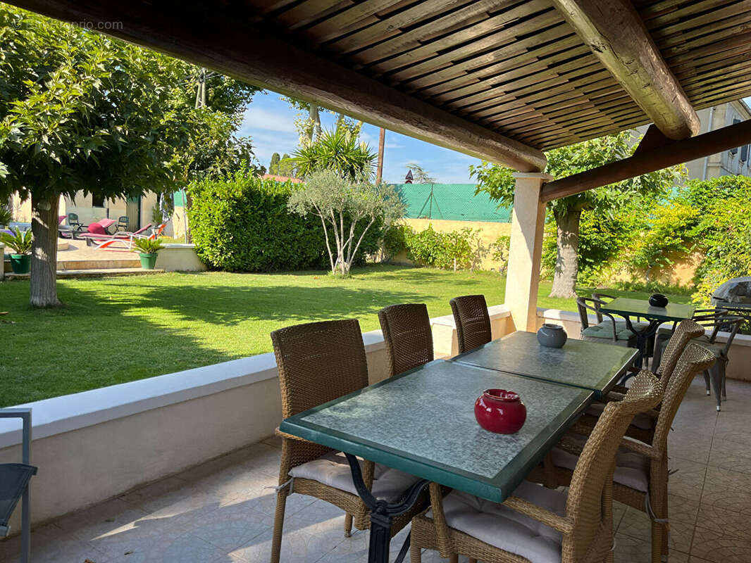 Maison à SAINT-ETIENNE-DU-GRES