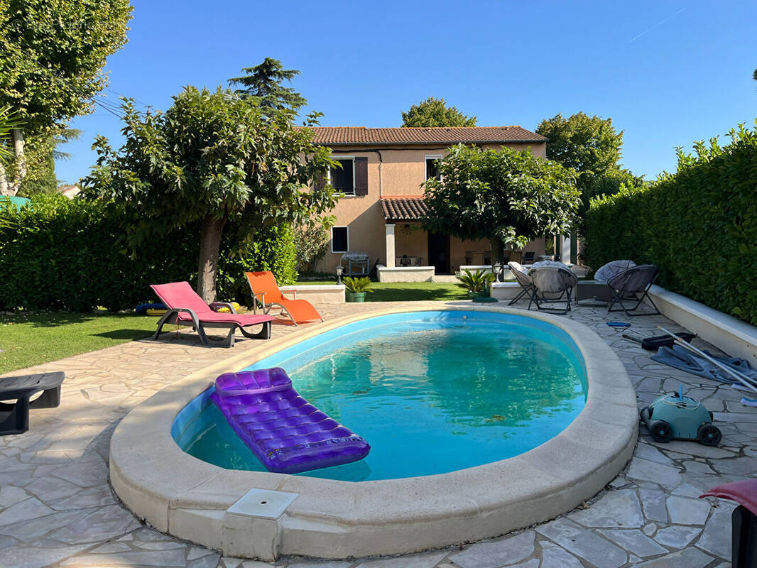 Maison à SAINT-ETIENNE-DU-GRES