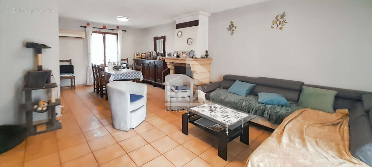 Maison à SAINT-ETIENNE-DU-GRES