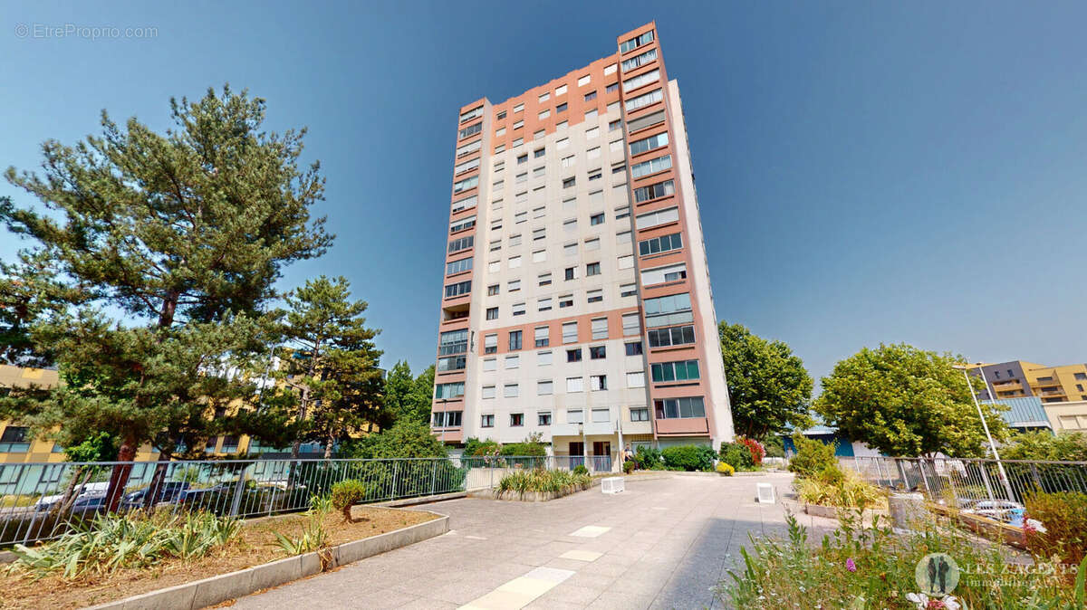 Appartement à ECHIROLLES