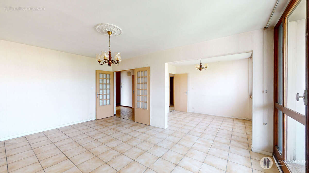 Appartement à ECHIROLLES