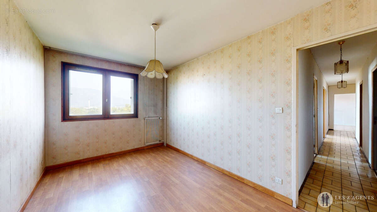 Appartement à ECHIROLLES