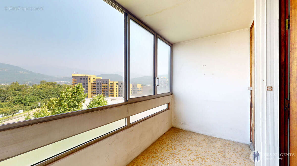 Appartement à ECHIROLLES