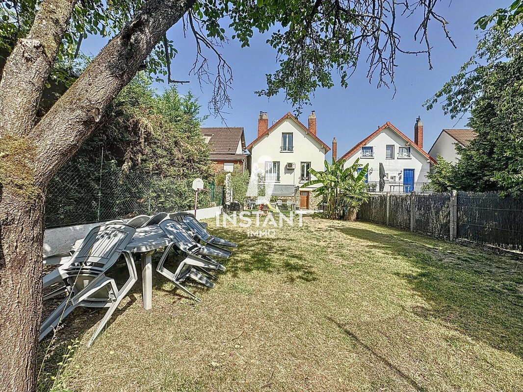 Maison à BONNEUIL-SUR-MARNE