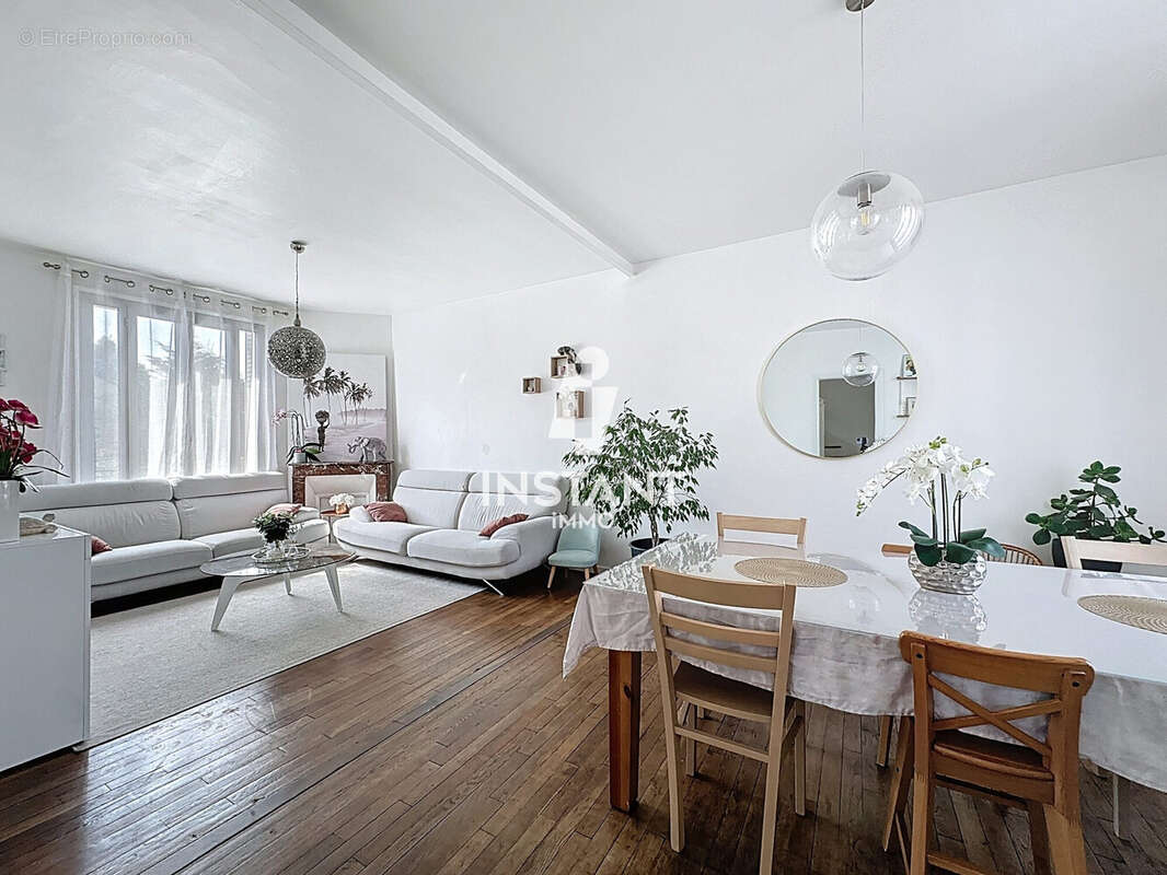 Maison à BONNEUIL-SUR-MARNE