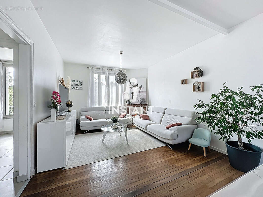 Maison à BONNEUIL-SUR-MARNE