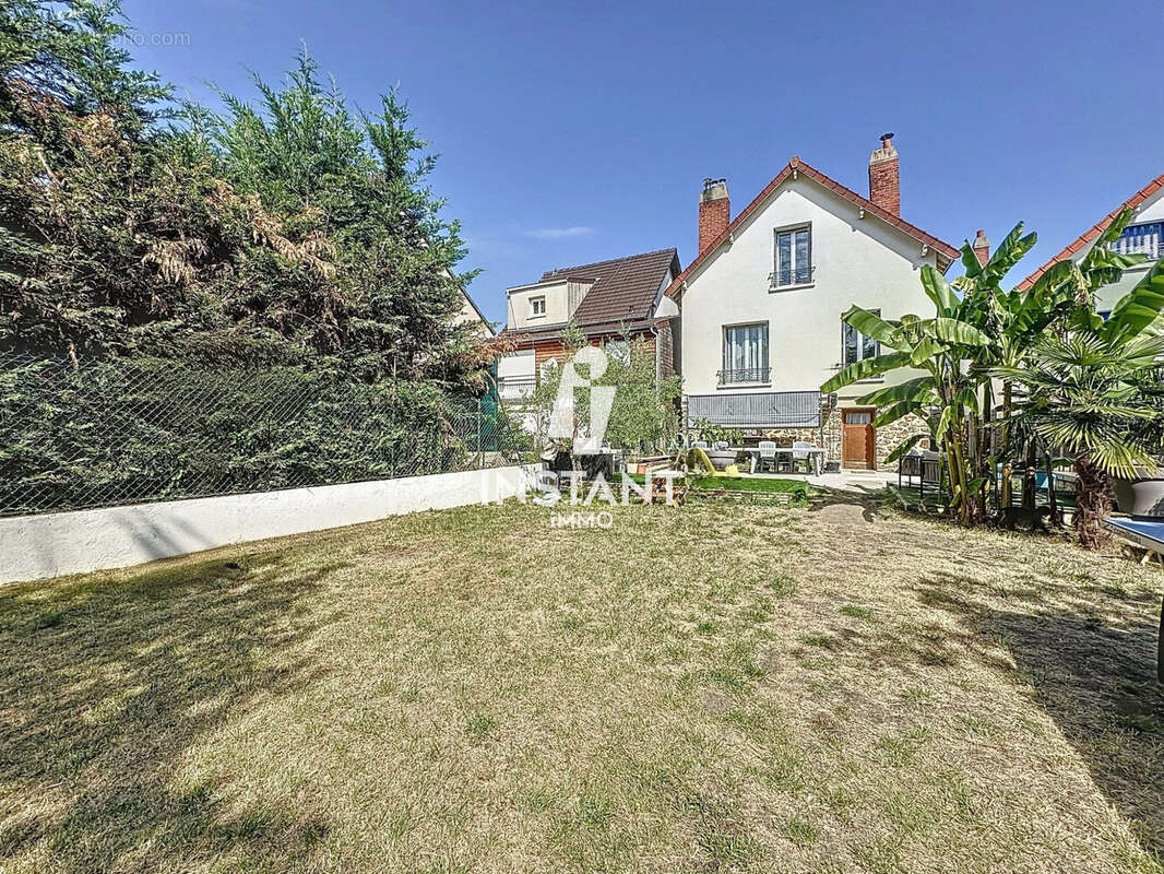 Maison à BONNEUIL-SUR-MARNE