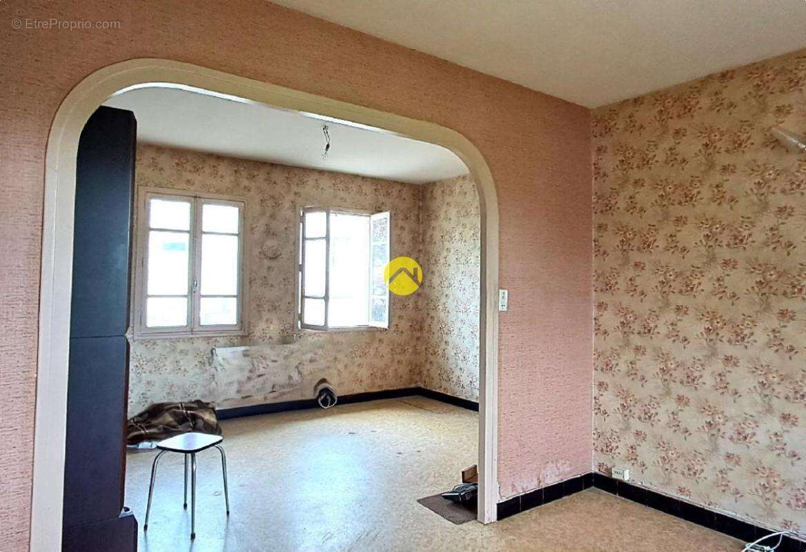 Maison à SAINT-HILAIRE